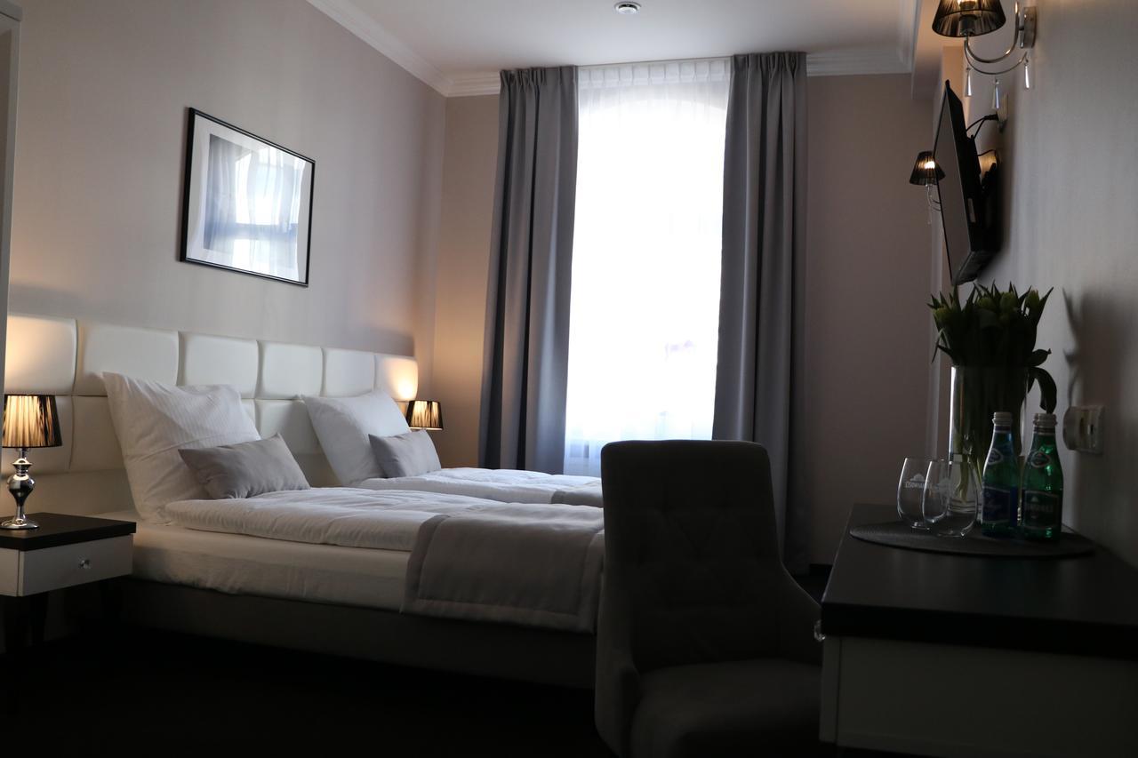 סלוביצה Hotel Villa Casino מראה חיצוני תמונה