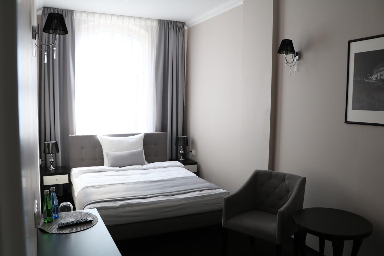 סלוביצה Hotel Villa Casino מראה חיצוני תמונה